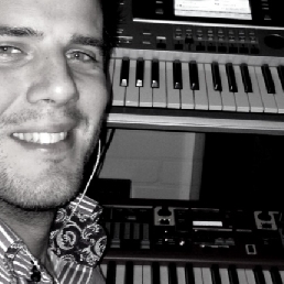 Ibiza DJ & Pianist Guido Nobel