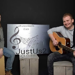 Acoustic duo Just Us 2