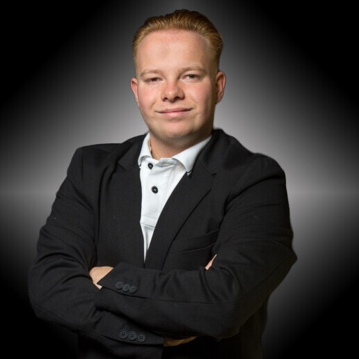 Singer (male) Amsterdam  (NL) 