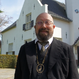 Speaker Soerendonk  (NL) The Börger