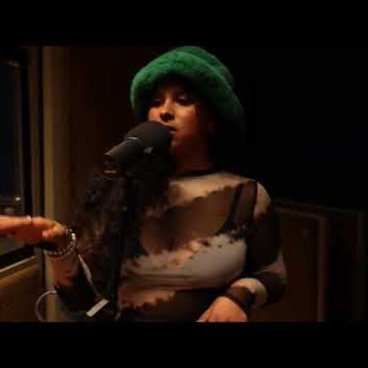 Singer (female) Rotterdam  (NL) 