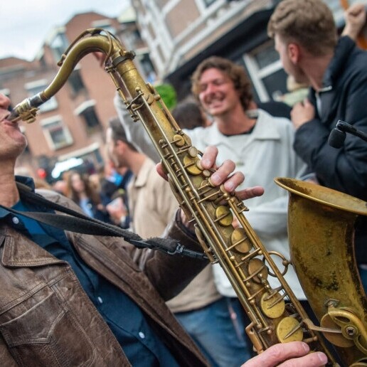 Saxophonist Haarlem  (NL) 