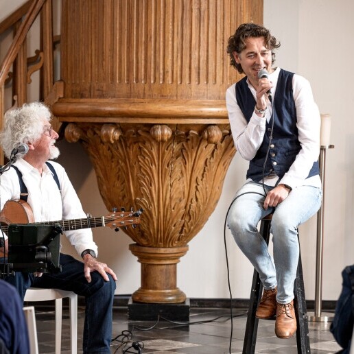 Singer (male) 's Gravenhage  (NL) 