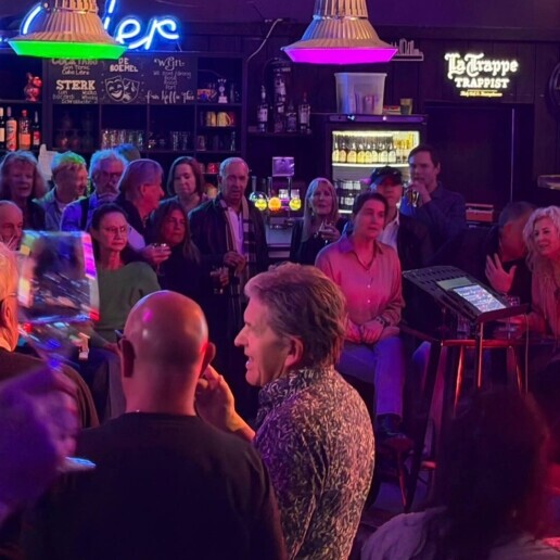 Singer (male) Tilburg  (NL) 