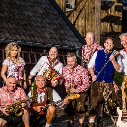 Band Nuenen  (NL) De Nünentaler Schürzenjäger