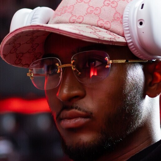 Singer (male) Amsterdam  (NL) 