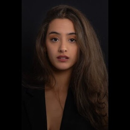 Singer (female) Rotterdam  (NL) 