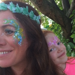 The face painting fairy