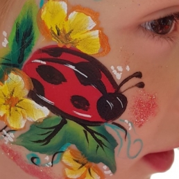 Children's Face painting by Schminkkoppies