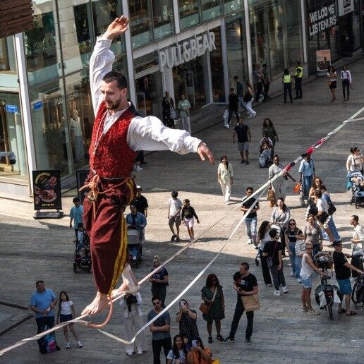 Acrobat Nijmegen  (NL) 