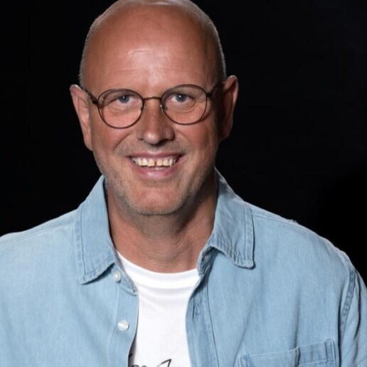 Singer (male) Woudrichem  (NL) 