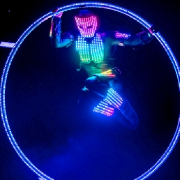 Acrobat Zaandam  (NL) LED Suit + LED Cyr