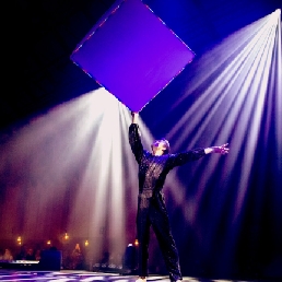 LED Cube - Visual juggling Act