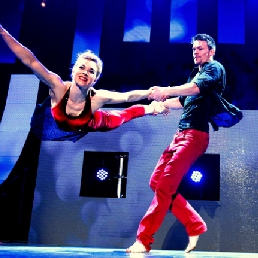 Partner Acrobatics - Dans & Acrobatiek