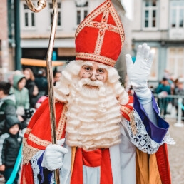 Sinterklaas & soot-swept pete