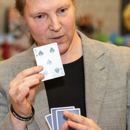 Magician Fijnaart  (NL) 