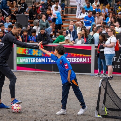 Sports/games Amsterdam  (NL) 