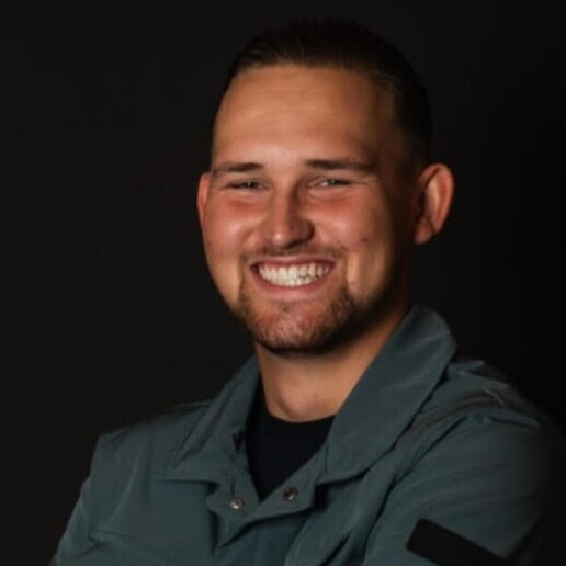 Singer (male) Halsteren  (NL) 