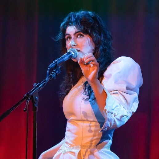 Singer (female) Amsterdam  (NL) 