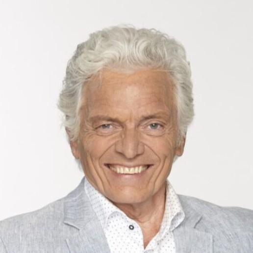 Singer (male) Rijswijk  (Zuid Holland)(NL) 