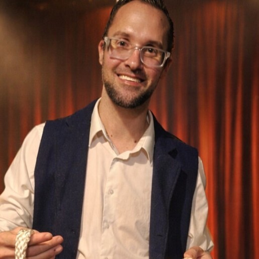 Magician Zaandam  (NL) 