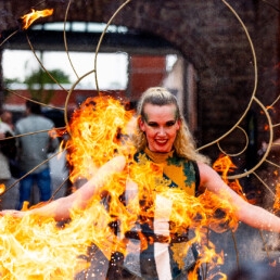 Event show Antwerpen  (BE) Verwelkoming met vuur