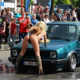 Striptease carwash show