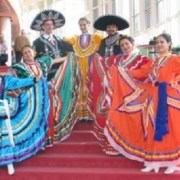 Mexican dance show