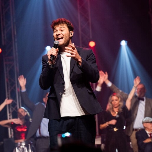 Singer (male) Amsterdam  (NL) 