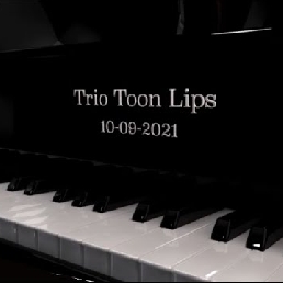Trio Toon Lips