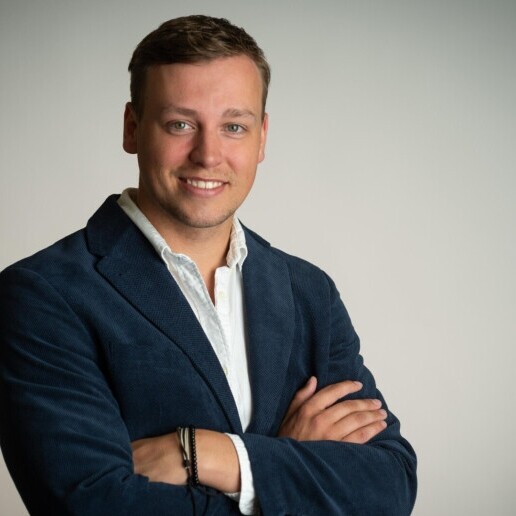 Singer (male) Amsterdam  (NL) 