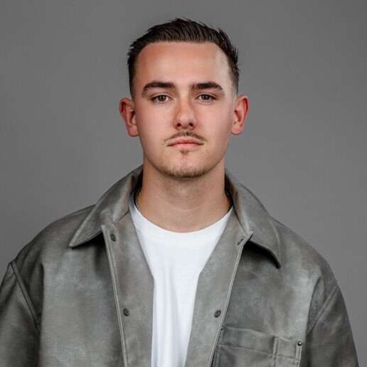 Singer (male) Lelystad  (NL) 