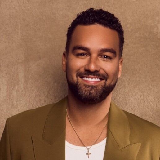 Singer (male) Rockanje  (NL) 