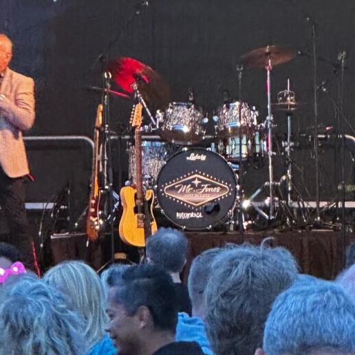 Singer (male) Rotterdam  (NL) 