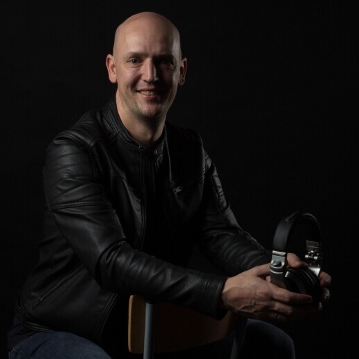 DJ Geertruidenberg  (NL) 