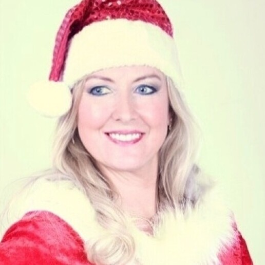 Singer (female) Olsene  (BE) 