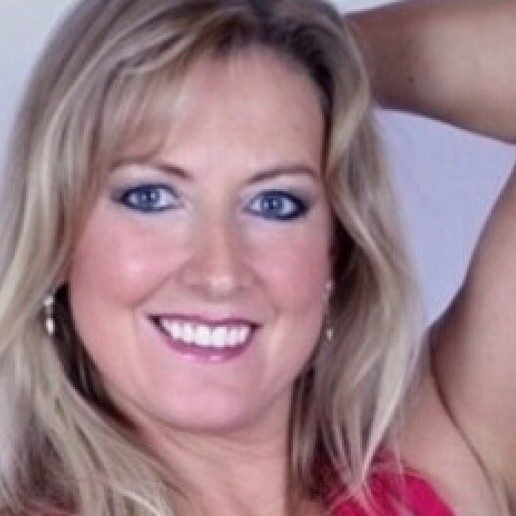 Singer (female) Olsene  (BE) 