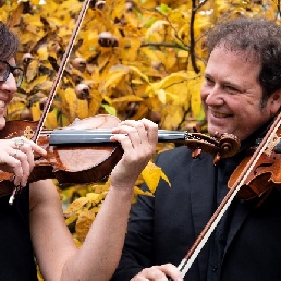 Violin duo Coppia Corda